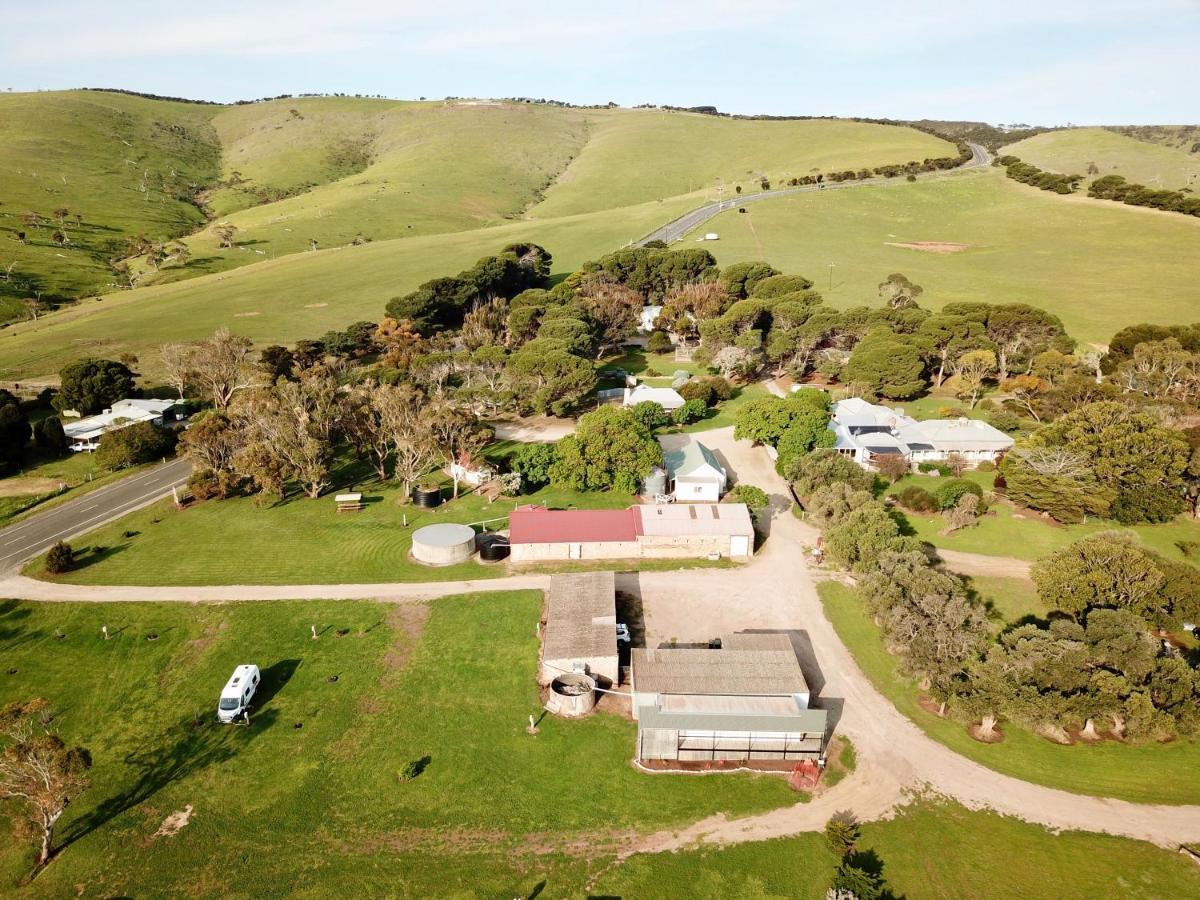 Big4 Cape Jervis Accommodation & Caravan Park Экстерьер фото