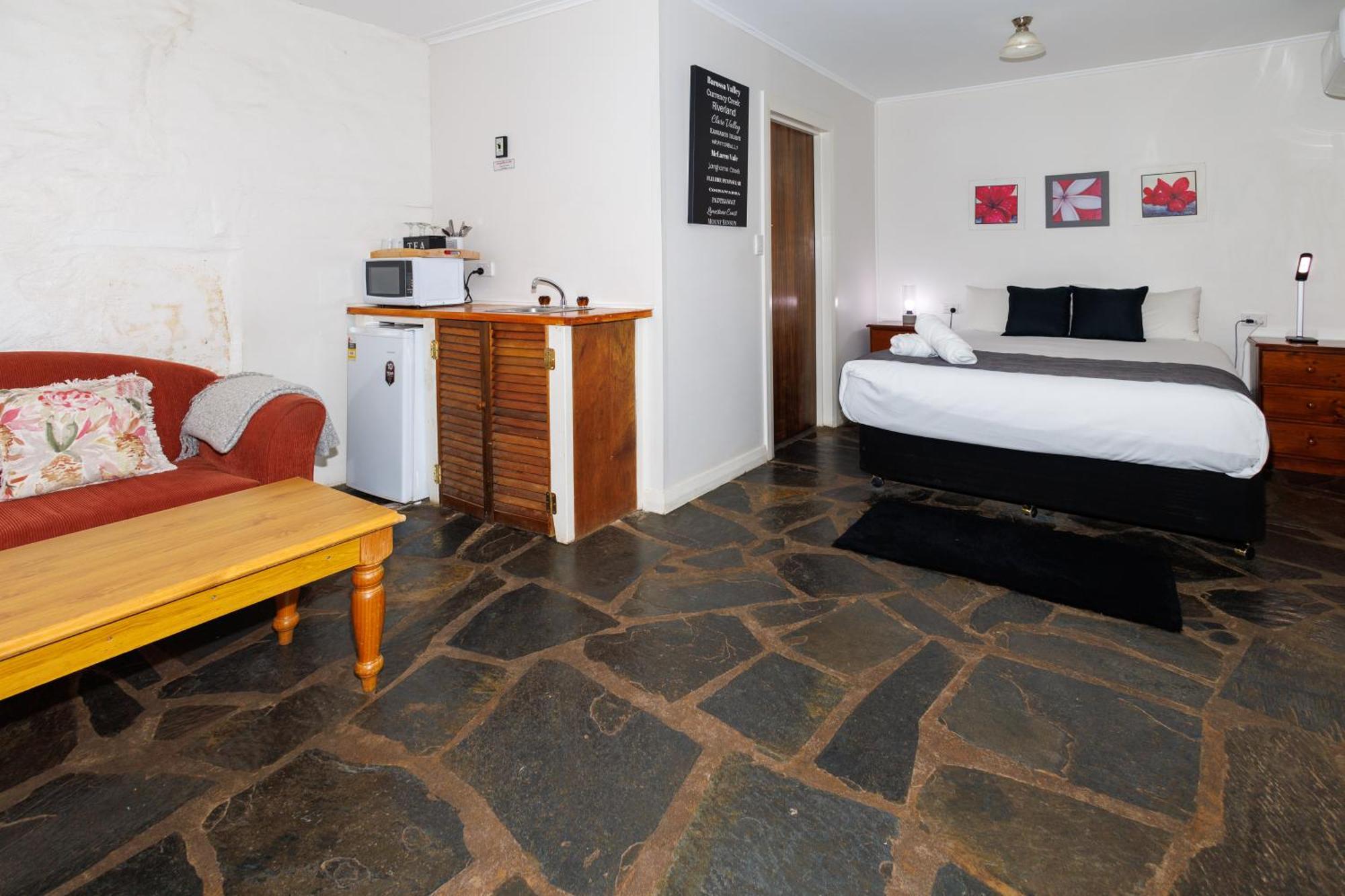 Big4 Cape Jervis Accommodation & Caravan Park Экстерьер фото