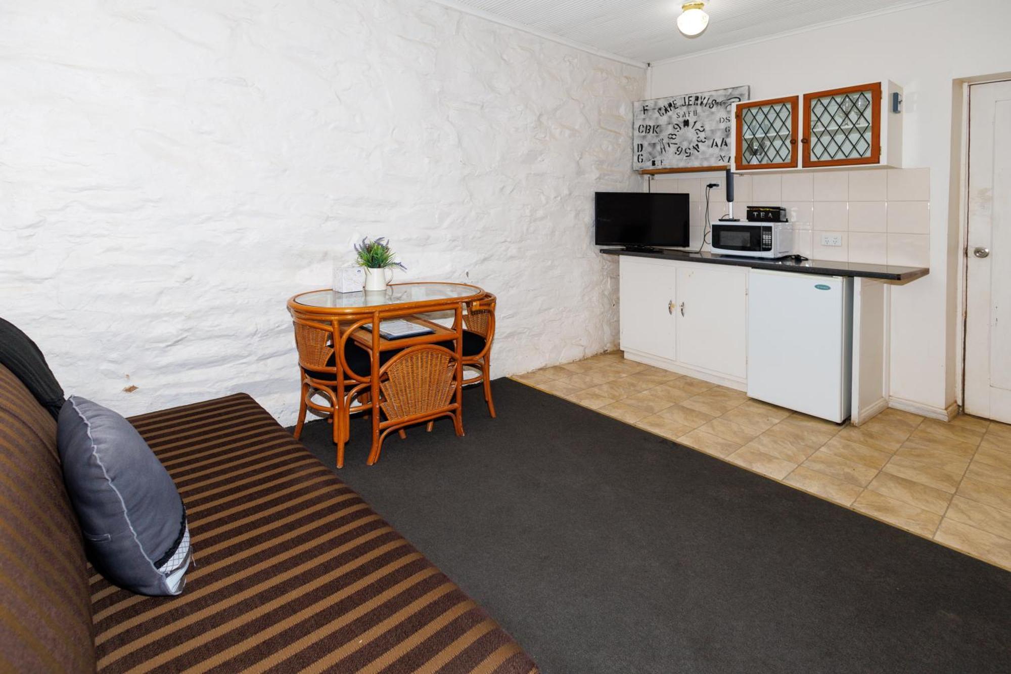 Big4 Cape Jervis Accommodation & Caravan Park Экстерьер фото