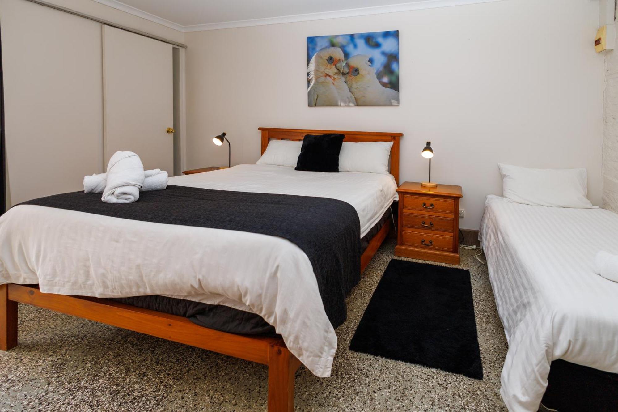 Big4 Cape Jervis Accommodation & Caravan Park Экстерьер фото